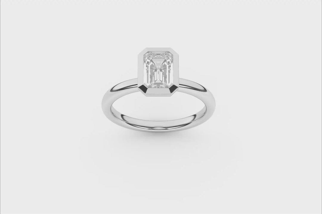 Bezel-Set Solitaire Ring (Emerald) in 14K White Gold – Silvadi Jewelry Aurora CO