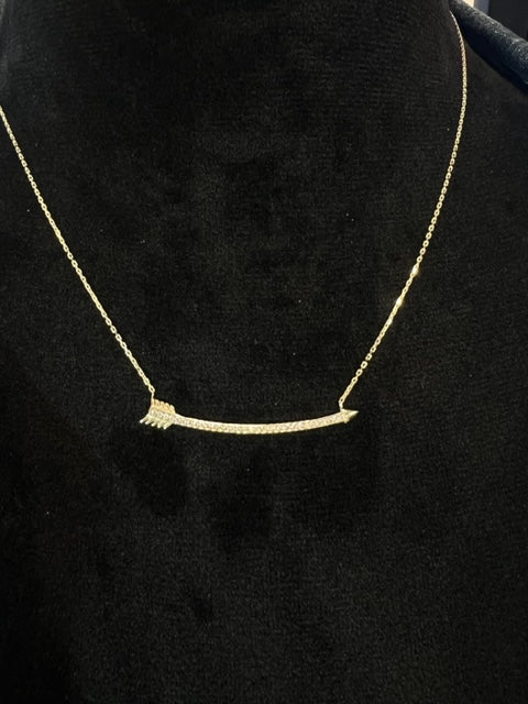 ARROW OF LOVE - 14K GOLD AND CZ